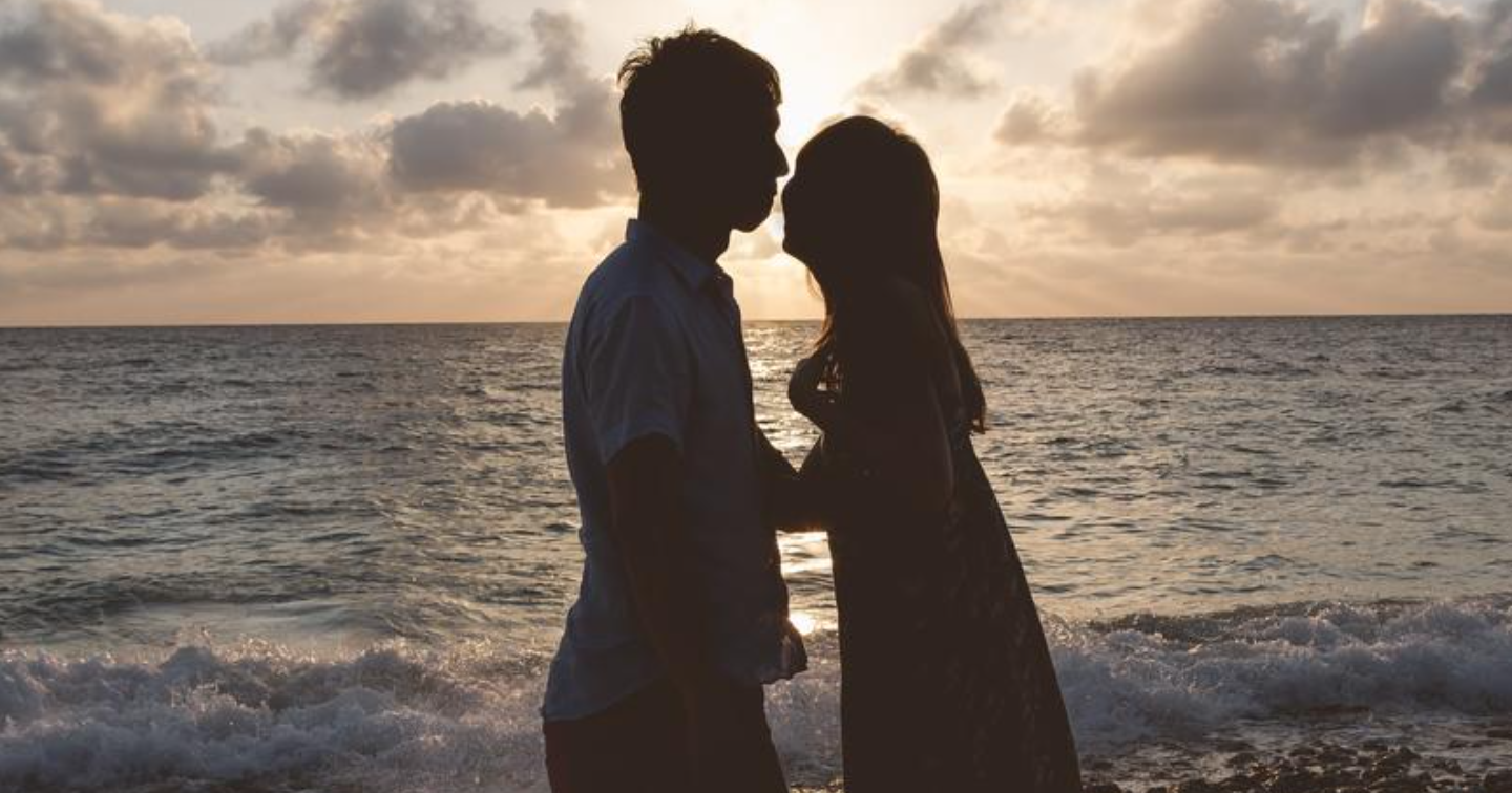 結婚してるけど恋がしたい男女に人気の出会いアプリ