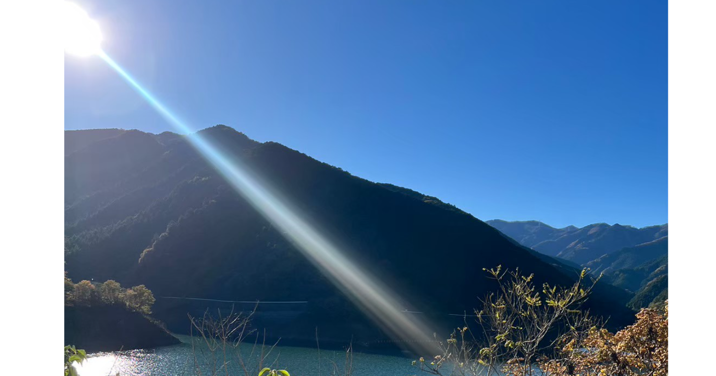 超初心者向け知識ゼロ実績ゼロから始めるAI×Threads副業自分だけの売れるコンテンツを自動生成