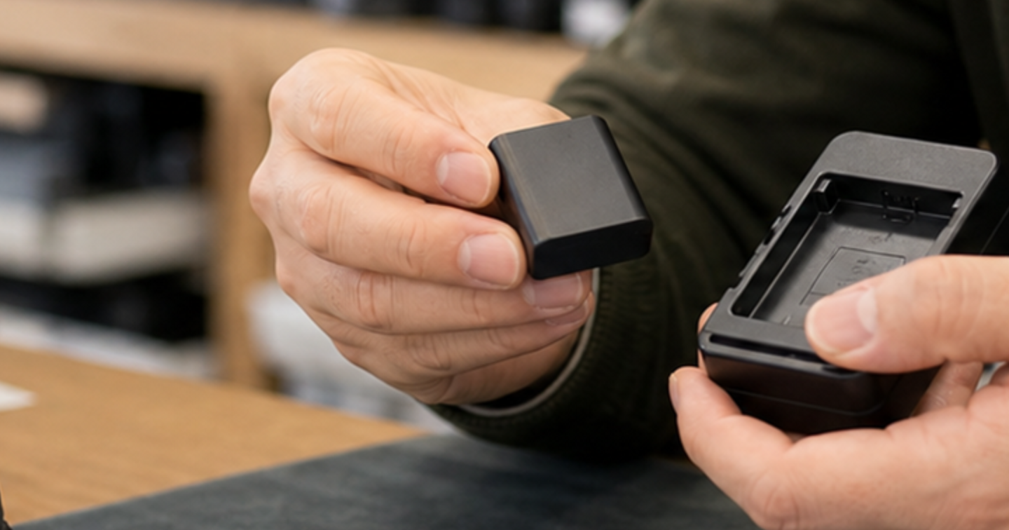 📷🔋 中古カメラ付属品で純正バッテリーと充電器を見抜く7つの判断基準